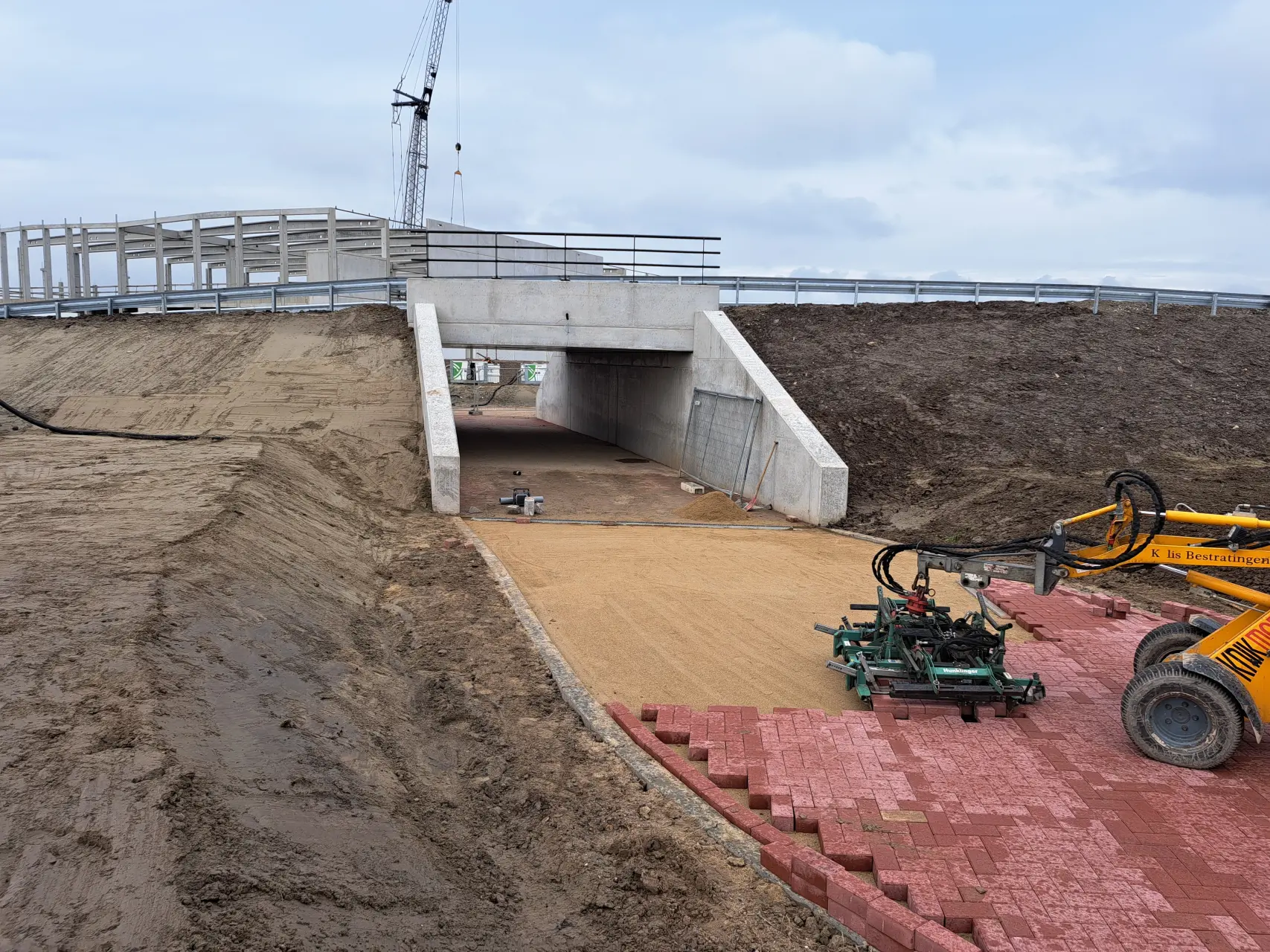 De Kuiper Infrabouw tunnel Puttershoek straatwerk