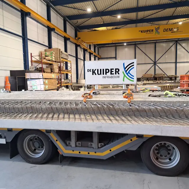 De Kuiper Infrabouw tunnel Puttershoek transport prefab betonelementen